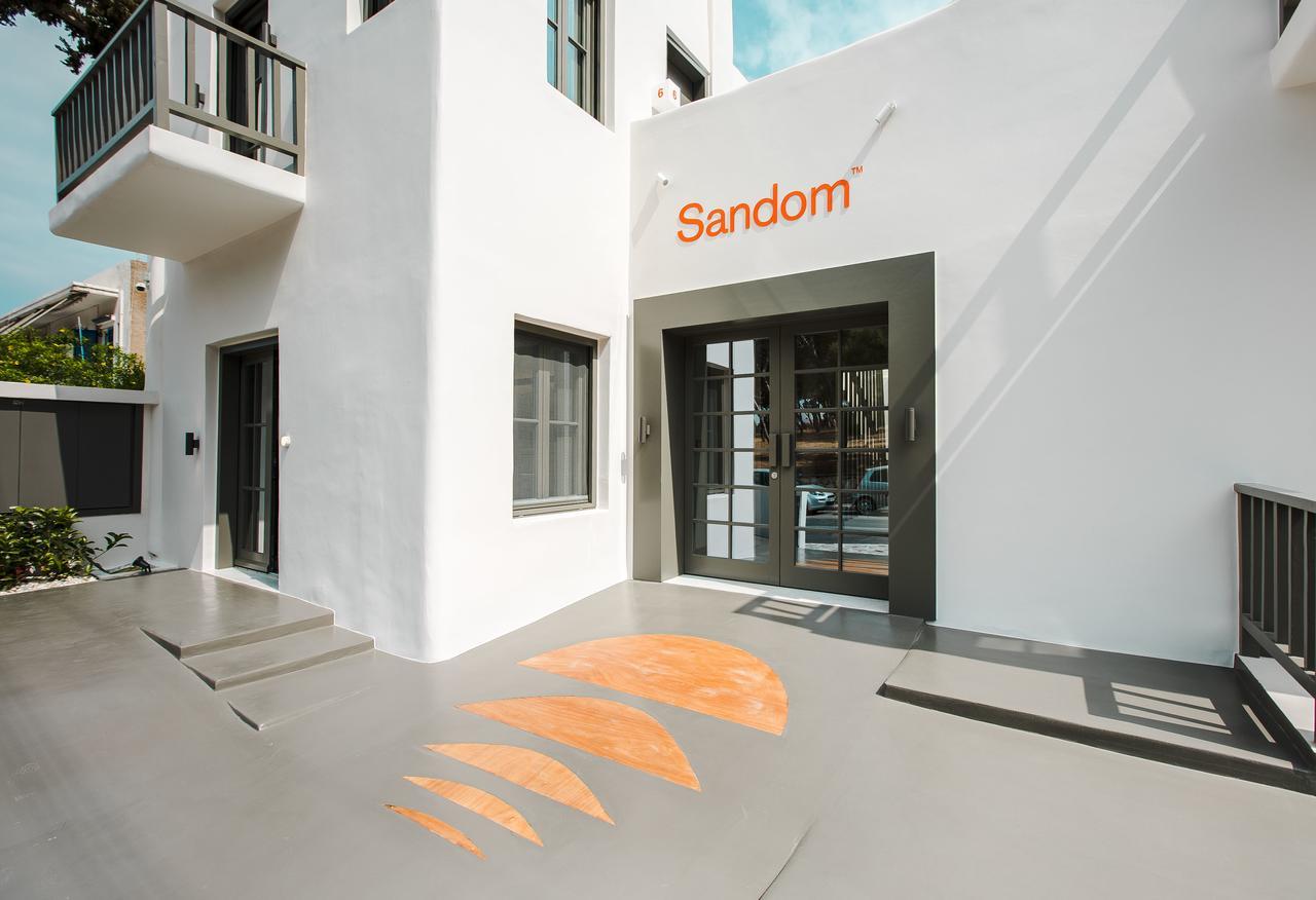 Hotel Sandom